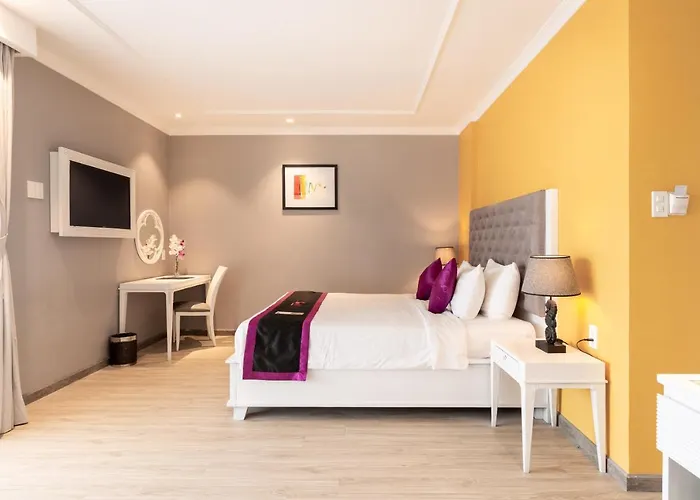 Avanti Boutique Hotel